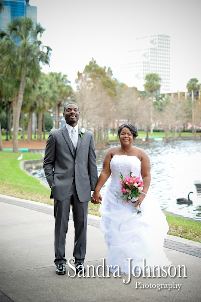 Best 310 Lakeside wedding photographer - Sandra Johnson (SJFoto.com)